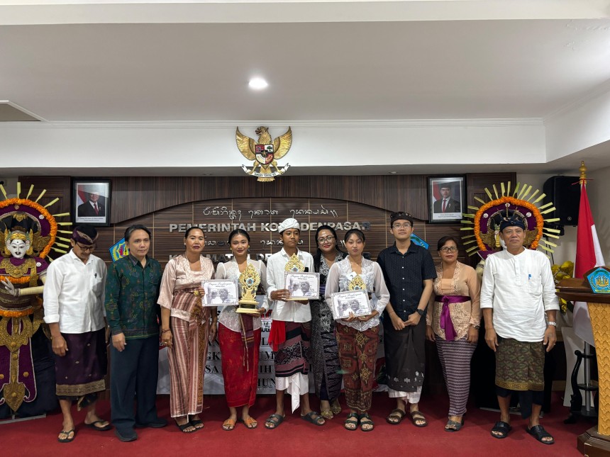 BULAN BUNG KARNO